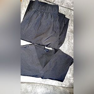 Amazon Scrub Set (Used)